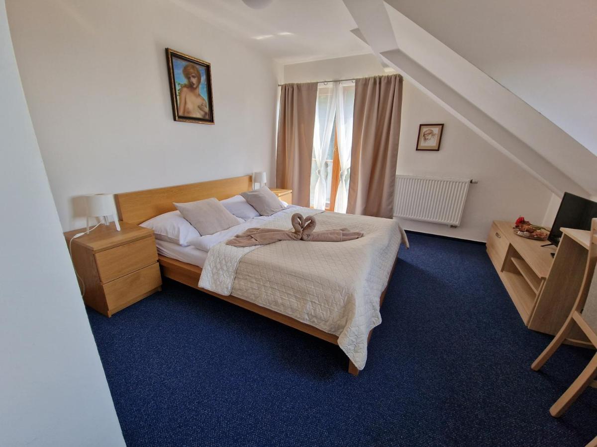 Wellness Hotel Chata Jana Lopeník Extérieur photo