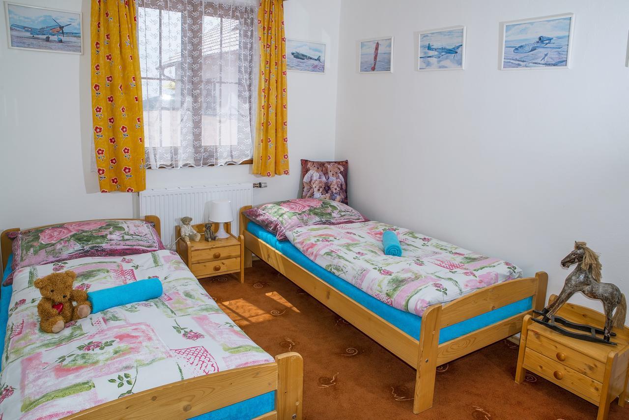 Wellness Hotel Chata Jana Lopeník Extérieur photo