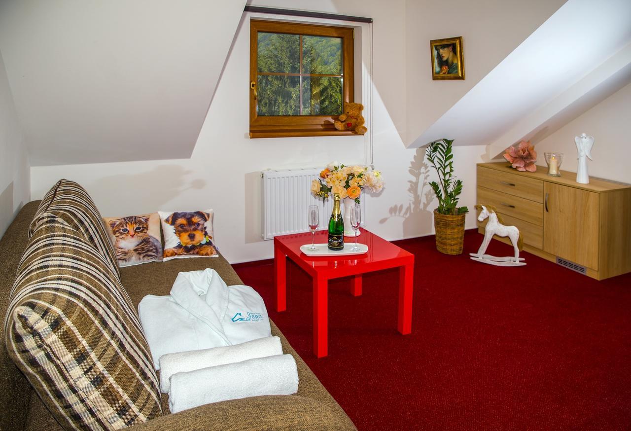 Wellness Hotel Chata Jana Lopeník Extérieur photo